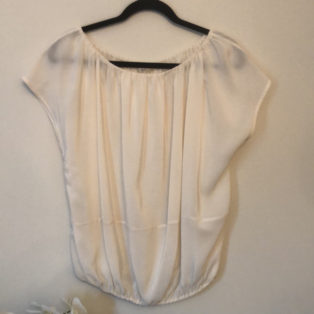 Joie silk ivory cream loose style blouse size XS.